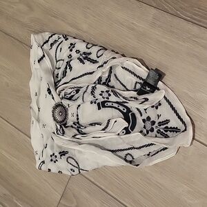 Idyllwind Bandana Necklace